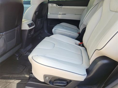 Used 2024 Hyundai Palisade Calligraphy image 26