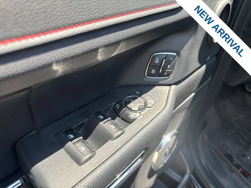 Used 2024 Ford Expedition Limited AWD/4WD image 20