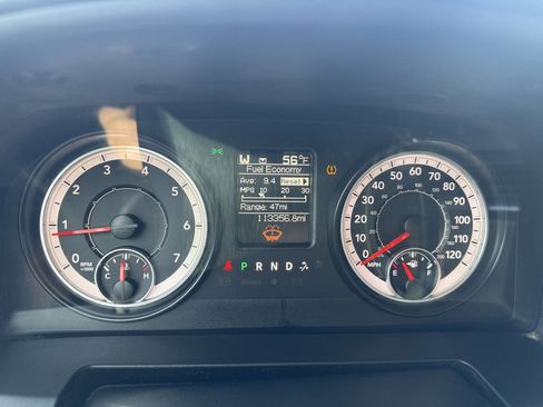 Used 2016 RAM 2500 Tradesman w/ Chrome Appearance Group AWD/4WD image 14