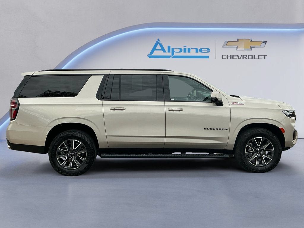 Used 2024 Chevrolet Suburban Z71 w/ Off-Road Capability Package AWD/4WD image 6
