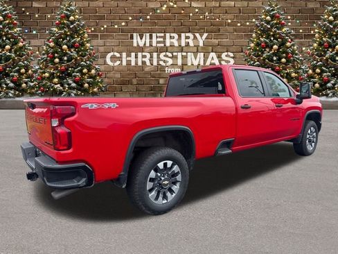 Used 2021 Chevrolet Silverado 2500 Custom w/ Custom Value Package image 6