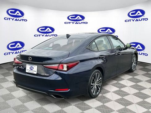 Used 2022 Lexus ES 350 Base w/ Premium Package image 3