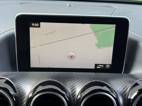 Used 2018 Mercedes-Benz AMG GT R image 29