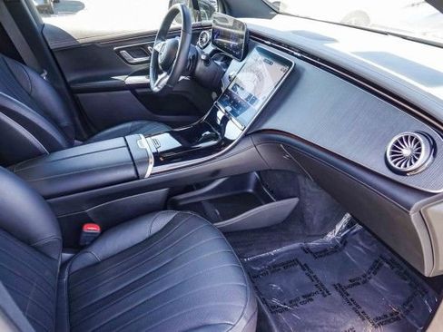 Used 2023 Mercedes-Benz EQE 500 4MATIC SUV image 16