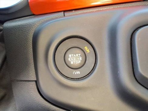 Used 2020 Jeep Gladiator Sport w/ Quick Order Package 24S image 16