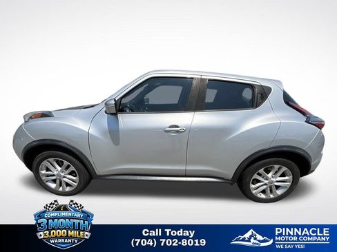 Used 2016 Nissan Juke S AWD/4WD image 5