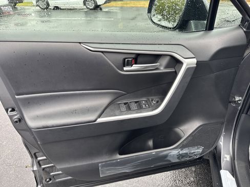 New 2025 Toyota RAV4 XLE w/ Convenience Package FWD image 23