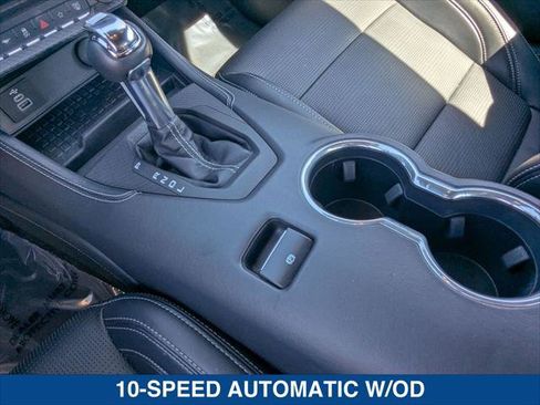 Used 2024 Ford Mustang Premium image 20
