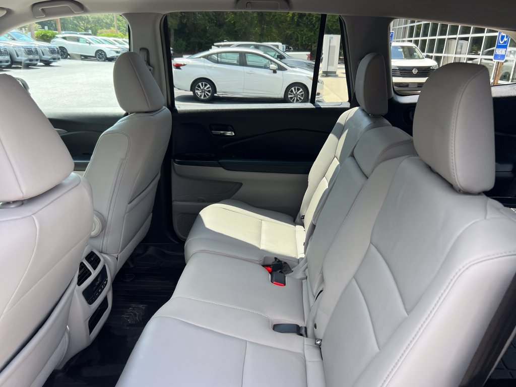 Used 2017 Honda Pilot EX-L image 16