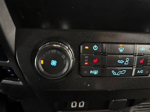 Used 2019 Ford F150 XLT w/ Equipment Group 302A Luxury image 24