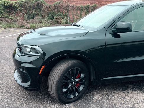 Used 2025 Dodge Durango AWD image 9