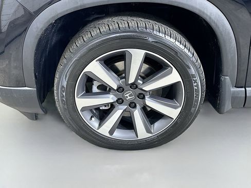 Used 2023 Honda Pilot Elite image 8