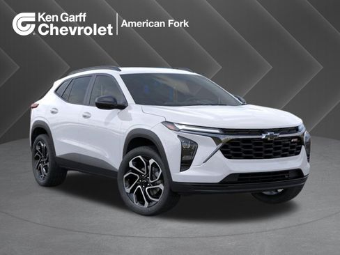 New 2026 Chevrolet Trax RS image 1