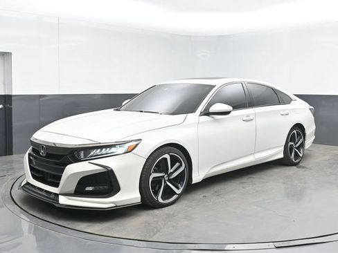 Used 2020 Honda Accord Sport image 5