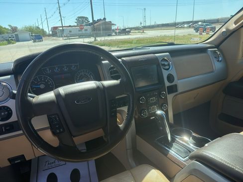 Used 2013 Ford F150 Lariat w/ Mid Equipment Group AWD/4WD image 8