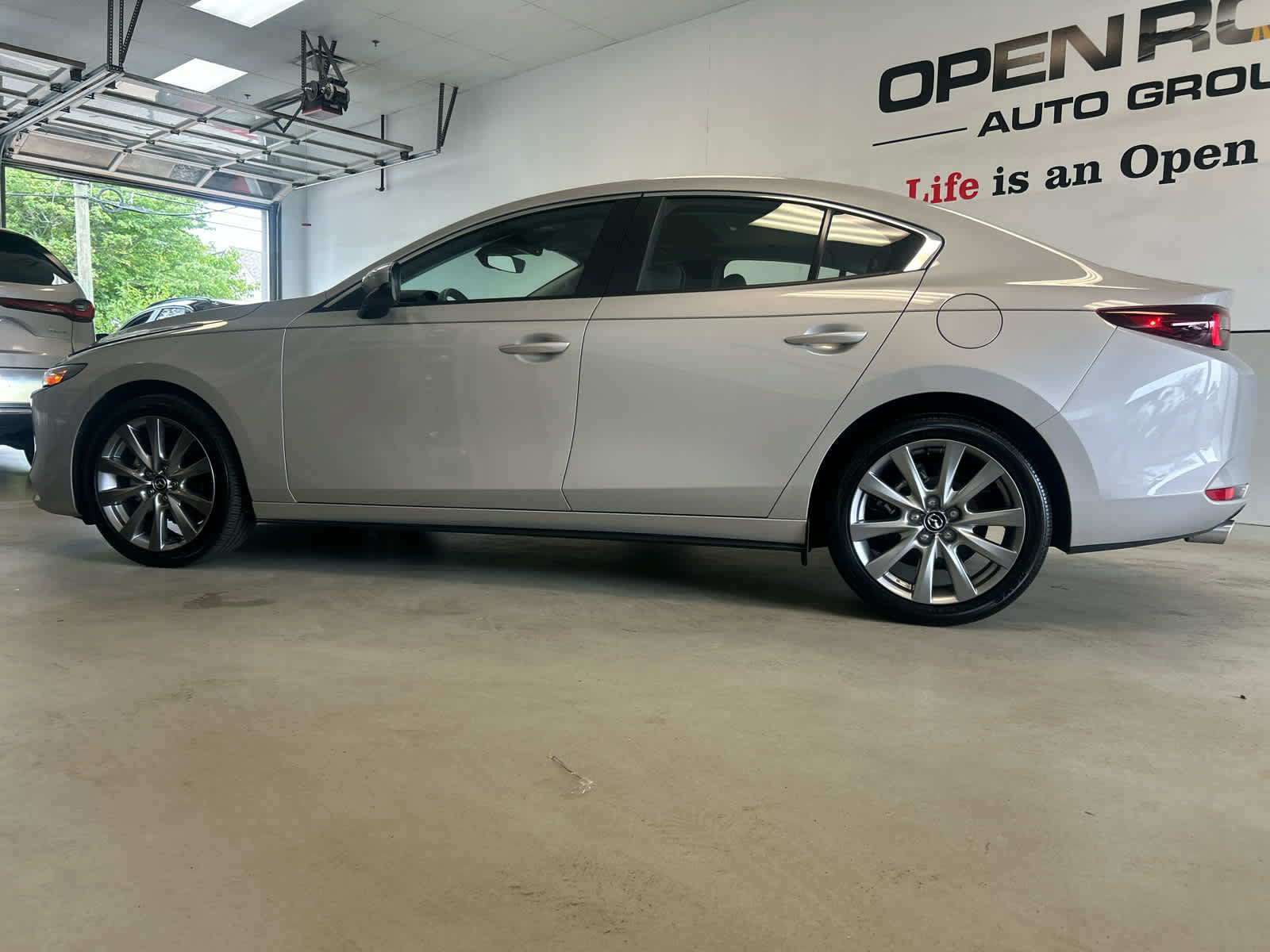Certified 2026 MAZDA MAZDA3 2.5 S Sedan w/ Preferred Pkg FWD image 4
