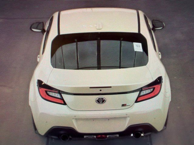 Used 2024 Toyota GR86 RWD image 15