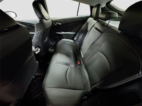 Used 2020 Toyota Prius Prime Limited image 22