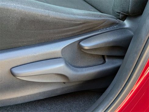 Used 2017 Toyota RAV4 LE image 20