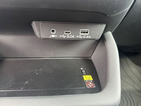 New 2026 Subaru Forester Premium image 34