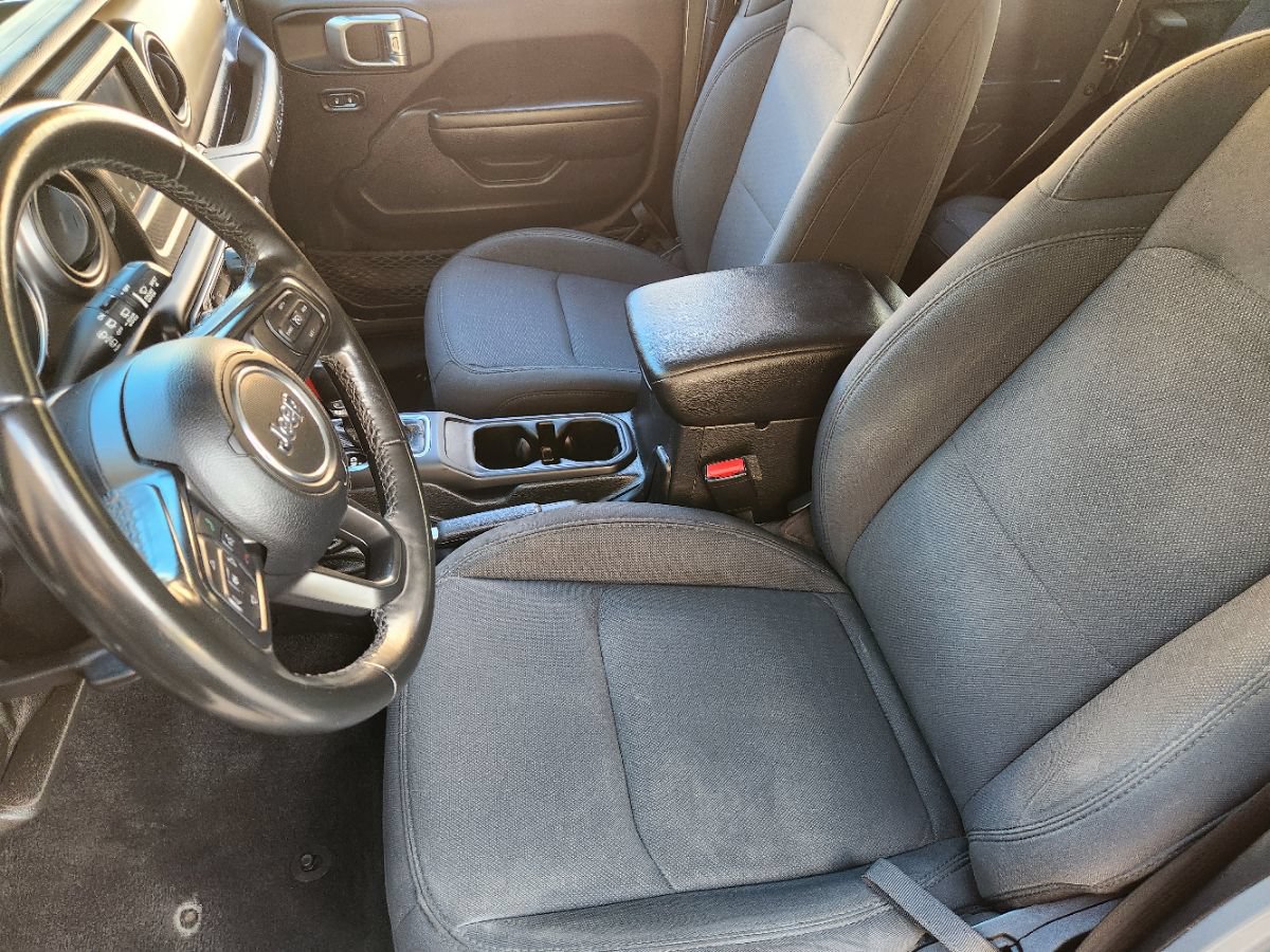 Used 2021 Jeep Wrangler Unlimited Sport AWD/4WD image 25