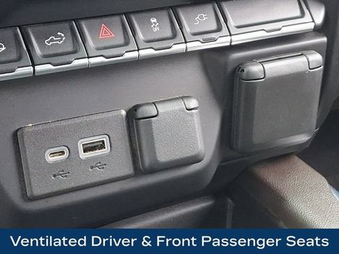 Used 2022 Chevrolet Silverado 2500 LTZ AWD/4WD image 18