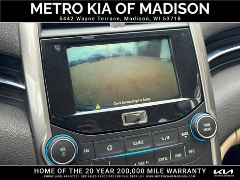 Used 2014 Chevrolet Malibu LT FWD image 22