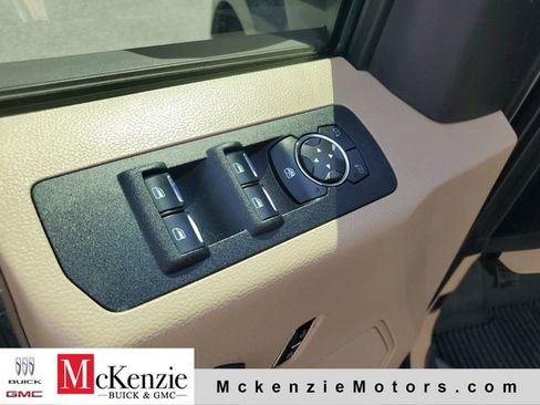 Used 2015 Ford F150 XLT w/ Equipment Group 301A Mid RWD image 10