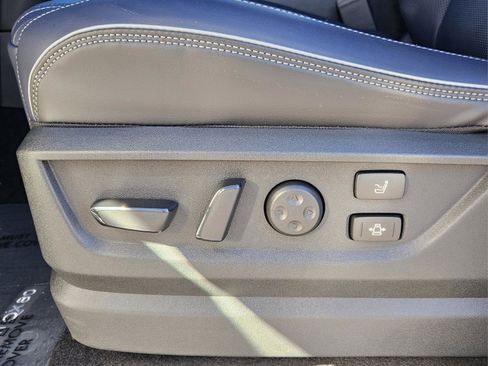 New 2026 INFINITI QX80 4WD w/ Sport Exterior Package image 12