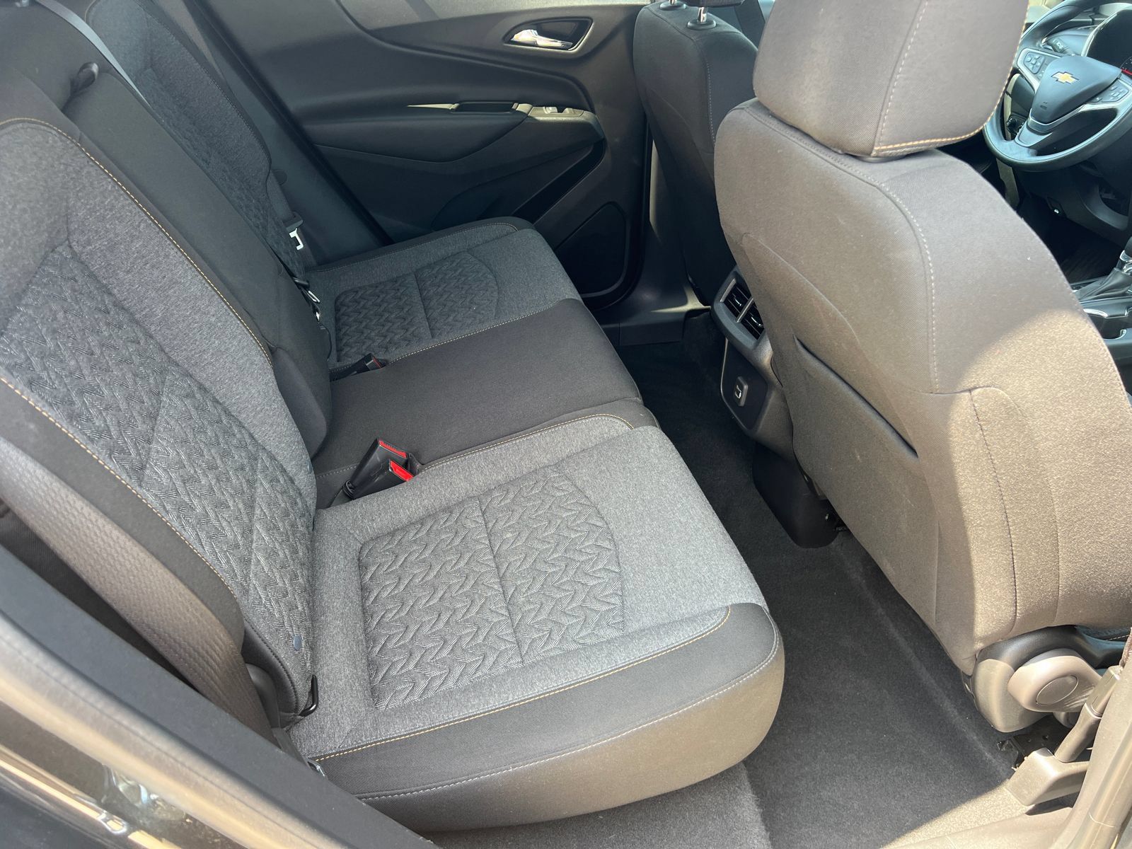 Used 2023 Chevrolet Equinox LT FWD image 16