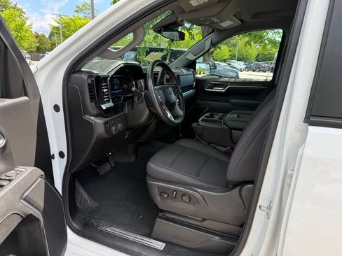 Used 2026 Chevrolet Silverado 1500 RST AWD/4WD image 12