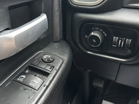 Used 2019 RAM 2500 Tradesman RWD image 19