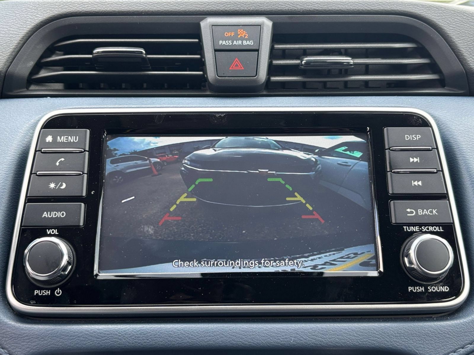Used 2025 Nissan Versa SV FWD image 21