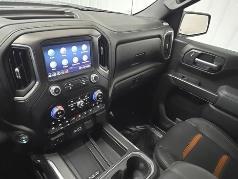 Used 2021 GMC Sierra 1500 AT4 w/ AT4 Value Package image 26