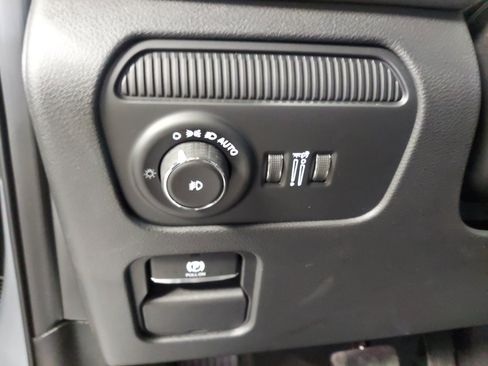 New 2025 Jeep Wagoneer 4WD w/ Convenience Group I image 28