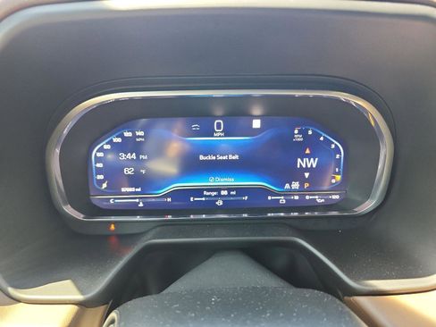 Used 2023 Chevrolet Tahoe High Country AWD/4WD image 25