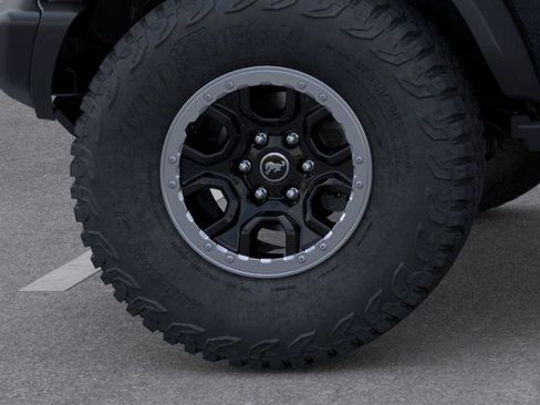 New 2025 Ford Bronco Badlands w/ Sasquatch Package AWD/4WD image 25