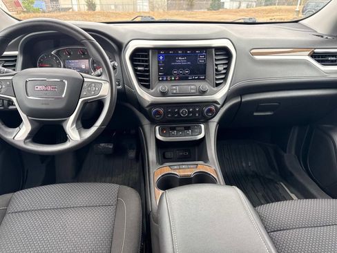 Used 2023 GMC Acadia SLE w/ Driver Convenience Package FWD image 20