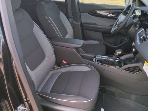 New 2026 Chevrolet TrailBlazer LT w/ Convenience Package image 26