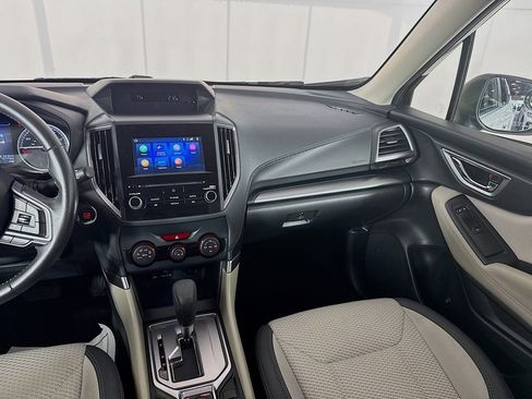 Used 2021 Subaru Forester Premium image 28