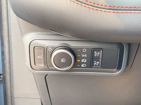 Used 2025 Ford Explorer ST AWD/4WD image 17
