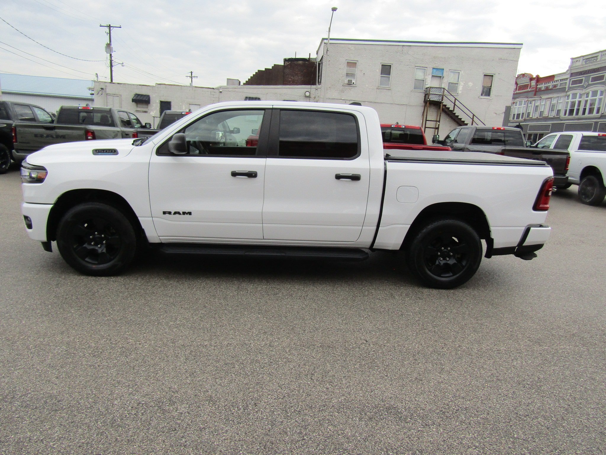 Used 2025 RAM 1500 Tradesman w/ Night Edition AWD/4WD image 6