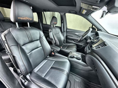 Used 2022 Honda Passport TrailSport image 30