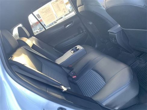 Used 2023 Toyota Corolla Cross XSE image 12