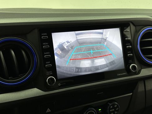 Used 2020 Toyota Tacoma TRD Sport RWD image 16