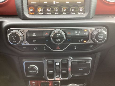 Used 2020 Jeep Wrangler Unlimited Rubicon image 19