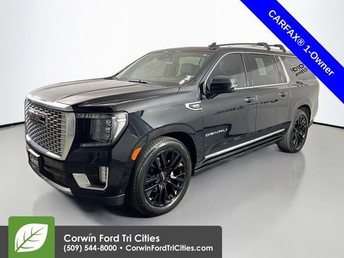 Used 2023 GMC Yukon XL Denali w/ Denali Reserve Package image 5