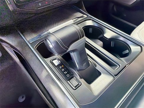 Used 2022 Ford F150 Lightning Platinum image 28