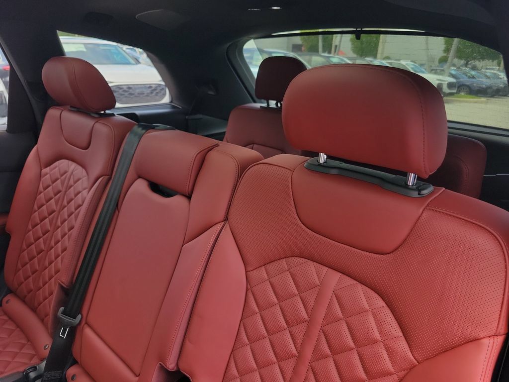 New 2026 Audi SQ7 Premium Plus AWD/4WD image 27