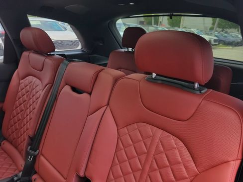 New 2026 Audi SQ7 Premium Plus AWD/4WD image 27